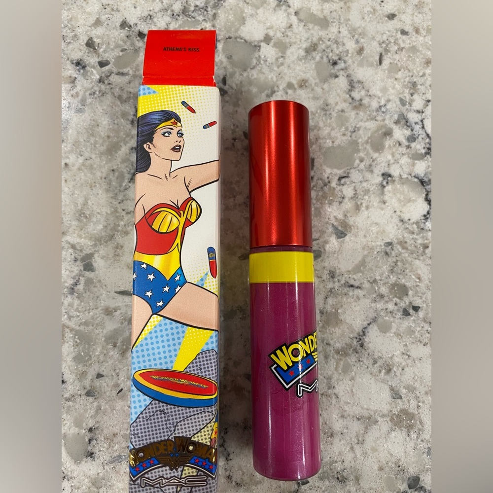 MAC Wonder Woman Lip Gloss “Athena’s Kiss” Authentic, NIB